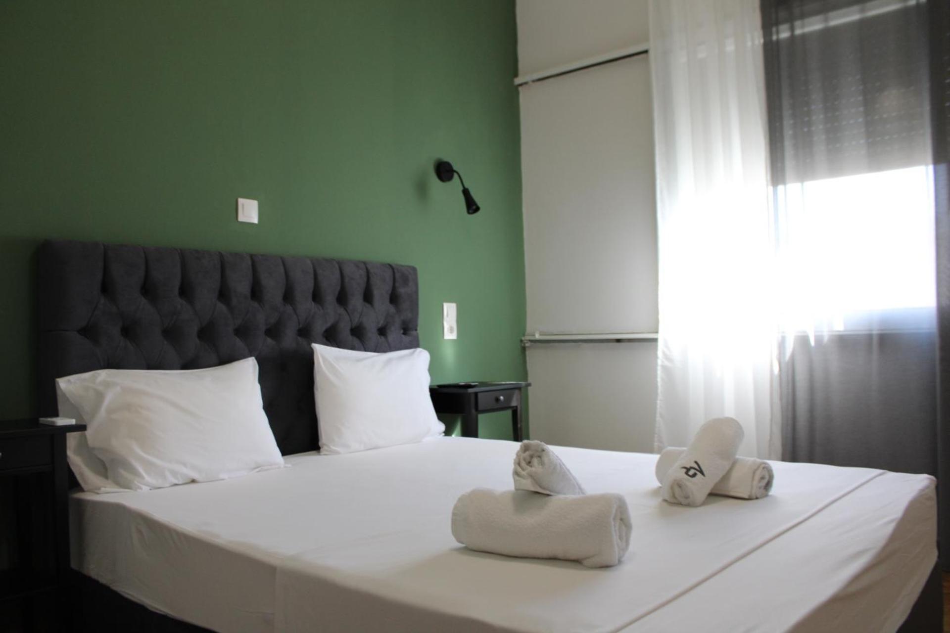 Apartment Themis 16 *